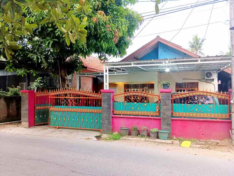 dijual rumah jl manunggal kp rawa