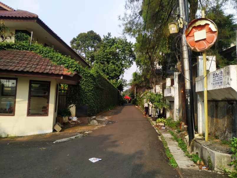 dijual rumah jl margaguna