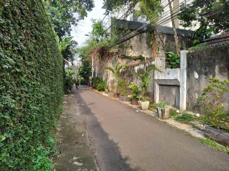 dijual rumah jl margaguna