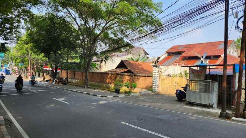 dijual rumah jl margasatwa