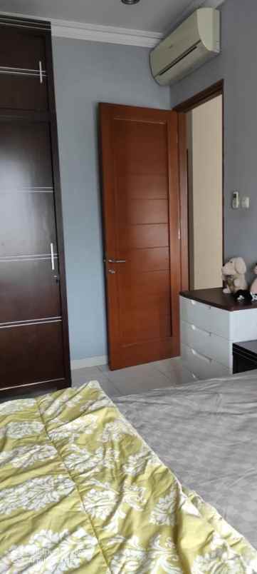 dijual rumah jl masjid al wustho pondok