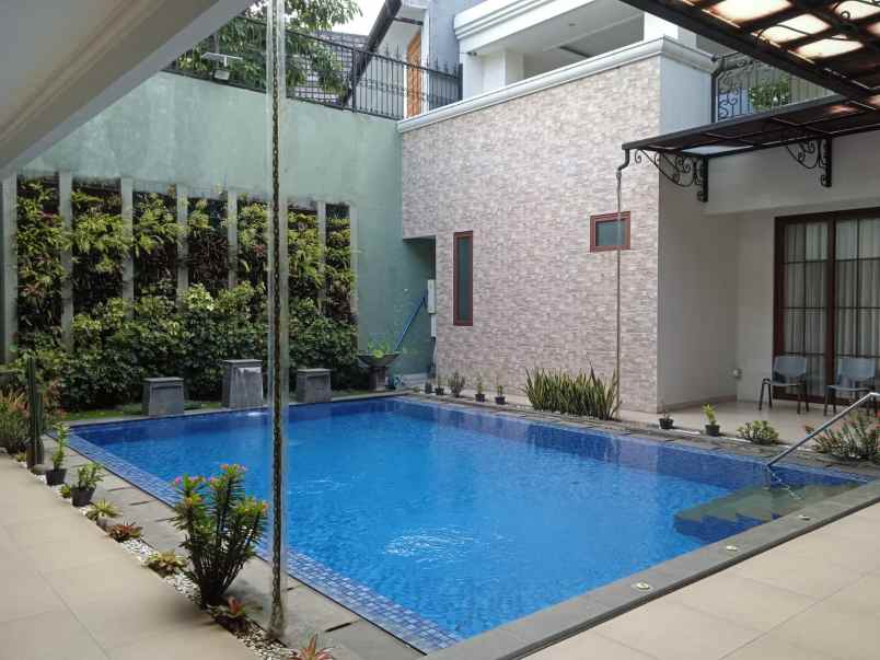 dijual rumah jl menteng raya bintaro
