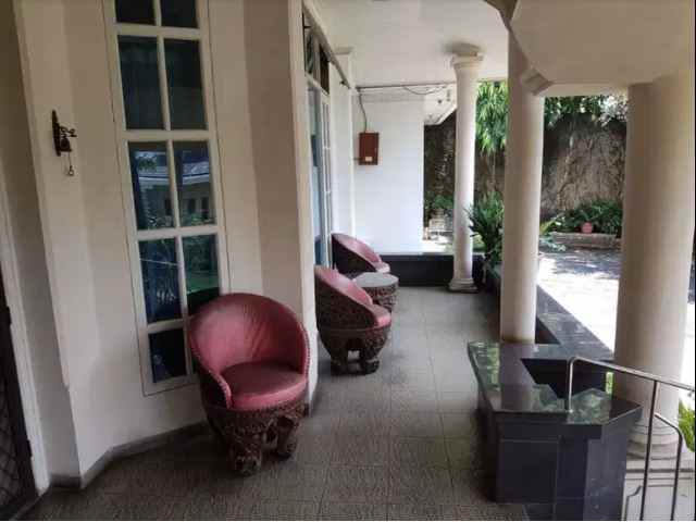 dijual rumah jl musyawarah