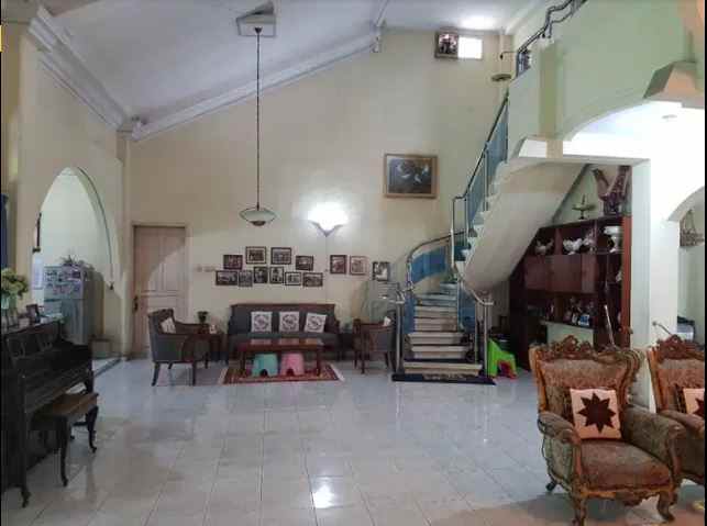 dijual rumah jl musyawarah