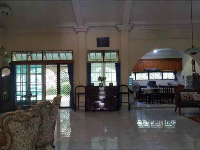 dijual rumah jl musyawarah