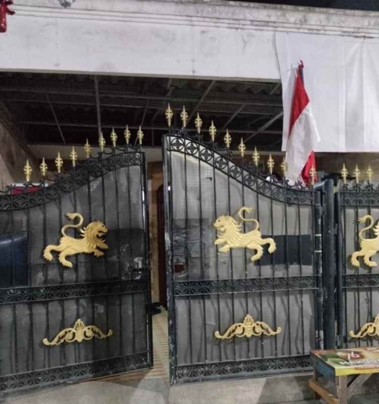 dijual rumah jl pacar kembang