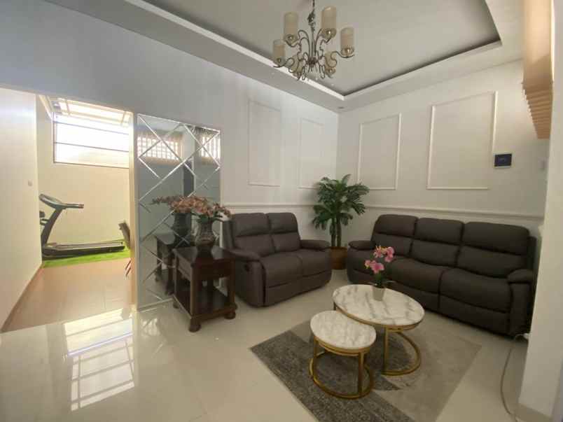 dijual rumah jl padasuka bandung jawa barat