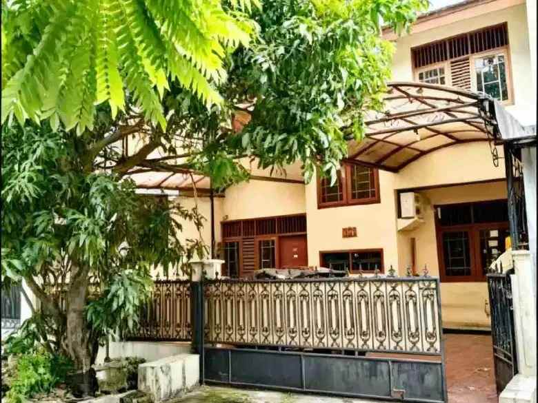 dijual rumah jl pondok kelapa duren