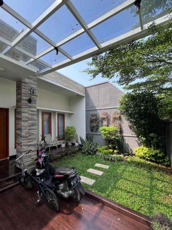 dijual rumah jl raya penggilingan