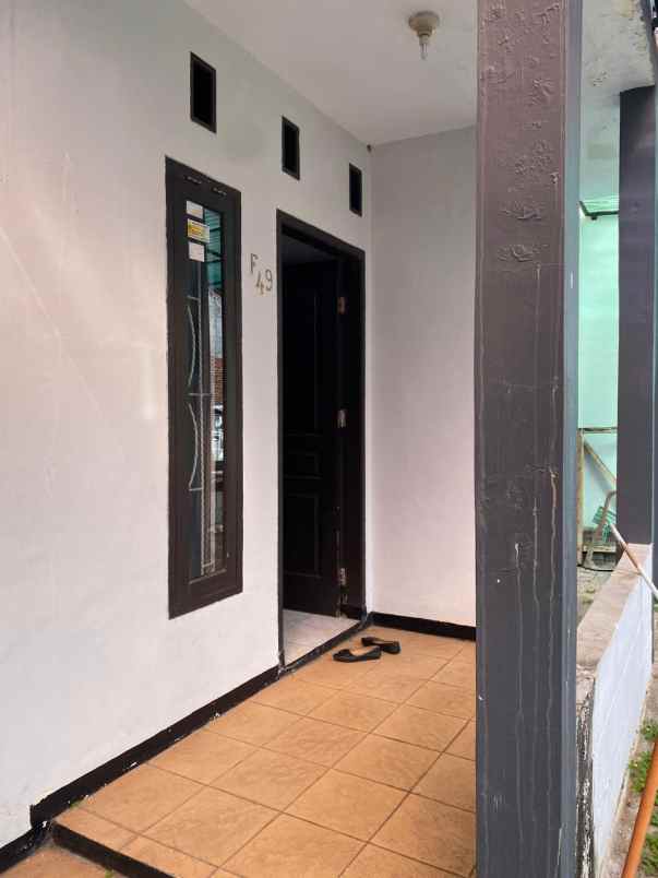 dijual rumah jl raya samarang tarogong