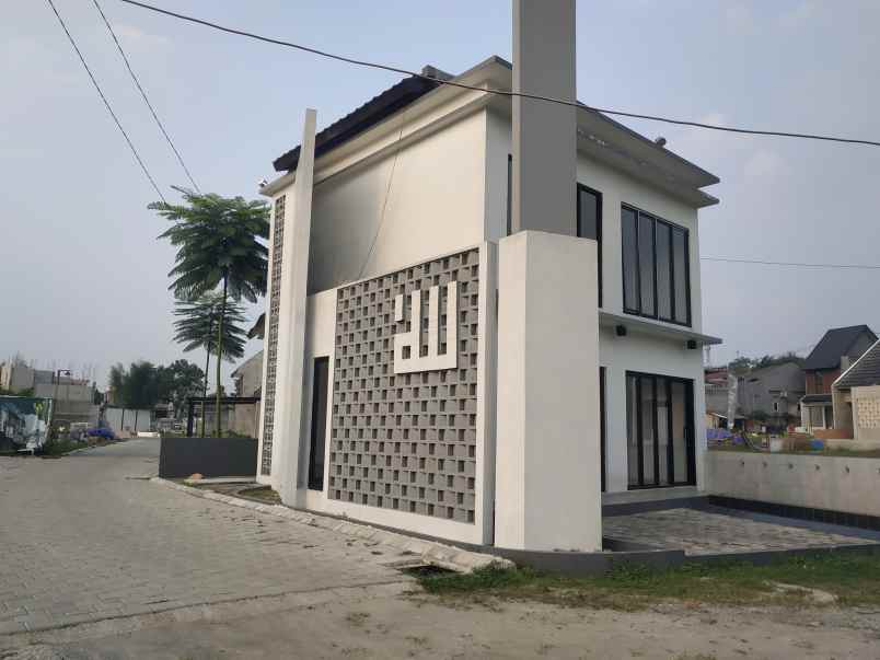 dijual rumah jl raya tapos depok cimanggis