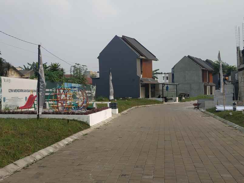dijual rumah jl raya tapos depok cimanggis