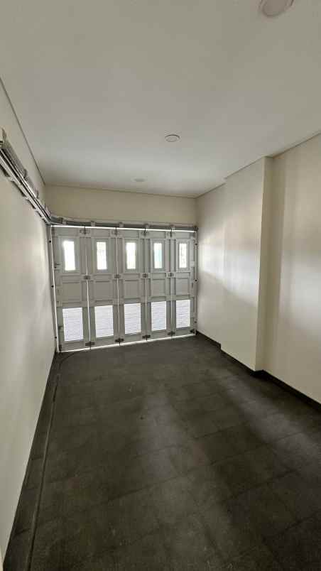 dijual rumah jl rc veteran raya bintaro