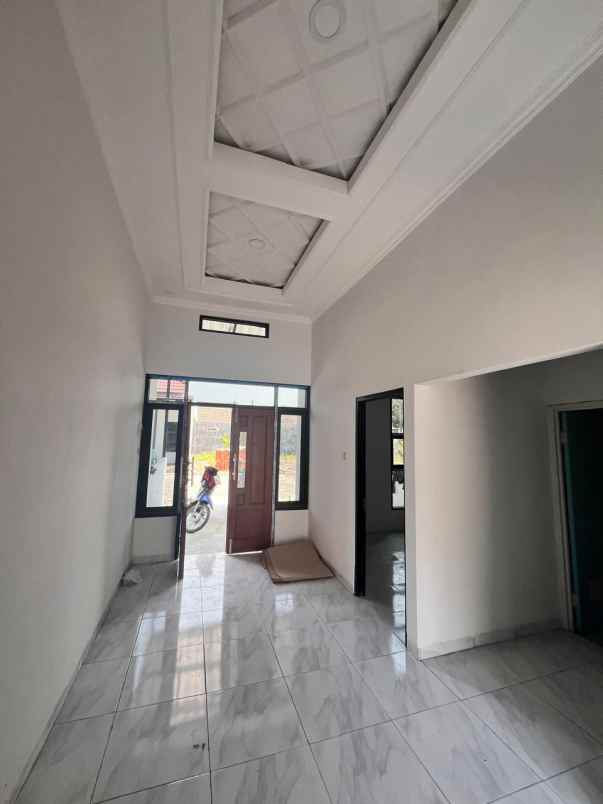 dijual rumah jl sedayu gentong