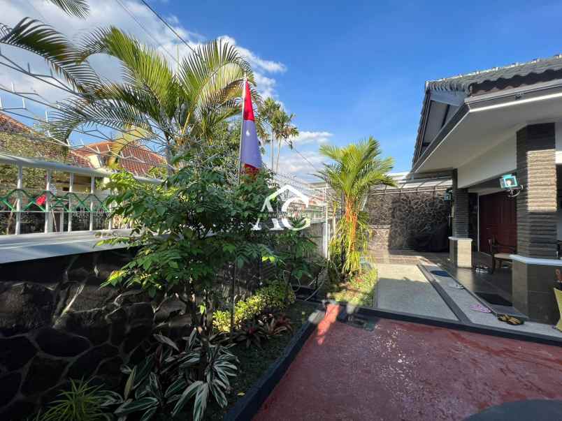 dijual rumah jl soekarno hatta kota malang