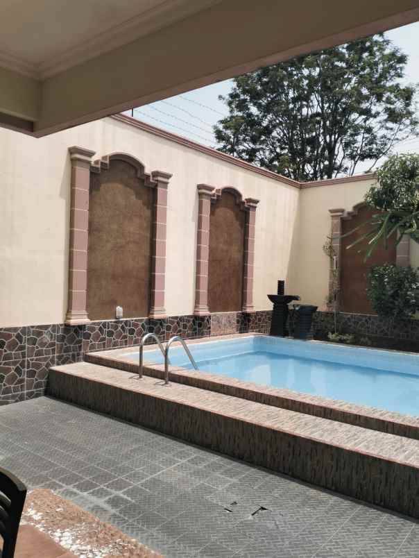 dijual rumah jl sultan agung