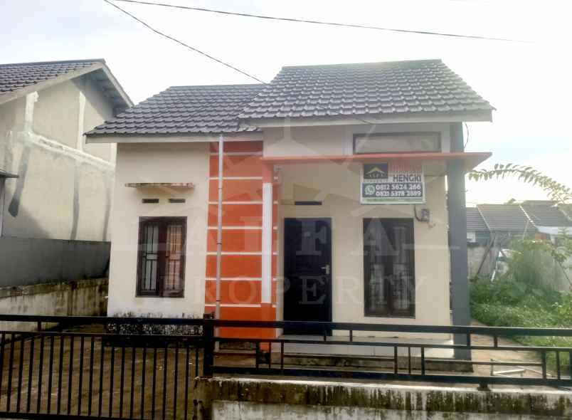 dijual rumah jl sungai raya dalam komp