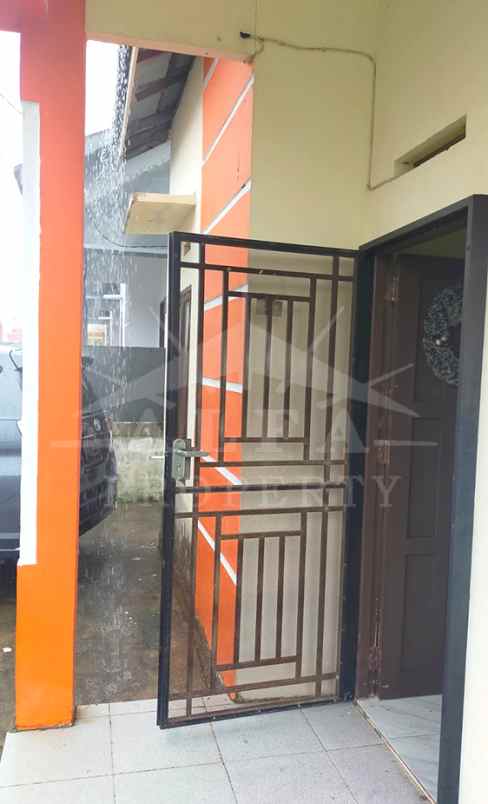 dijual rumah jl sungai raya dalam komp