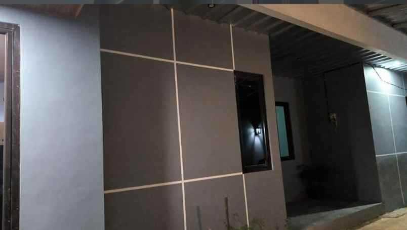 dijual rumah jl swadaya duren sawit