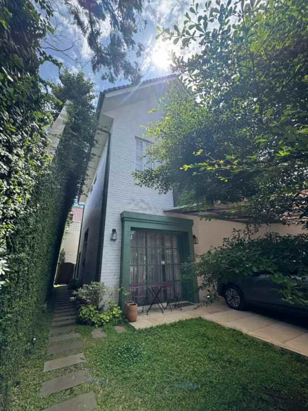 dijual rumah jl tamborin reog rebana