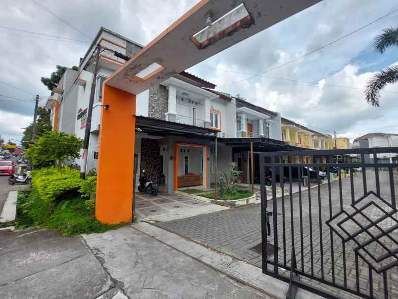 dijual rumah jl tegalsari lodadi