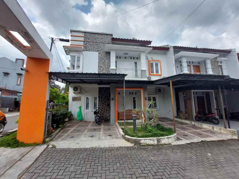 dijual rumah jl tegalsari lodadi