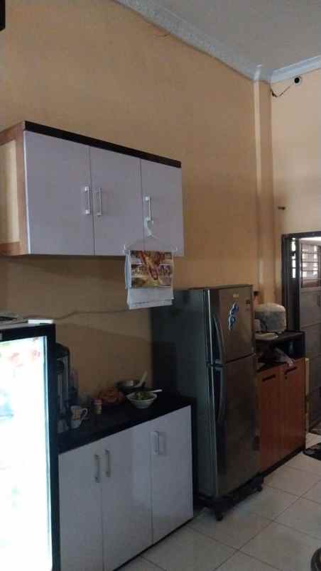 dijual rumah jl tuamang