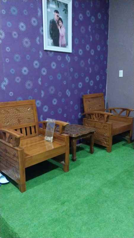 dijual rumah jl tuamang