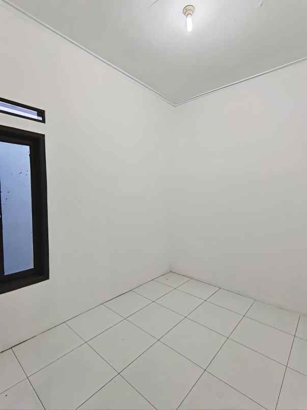 dijual rumah jln bojongmalaka terusan