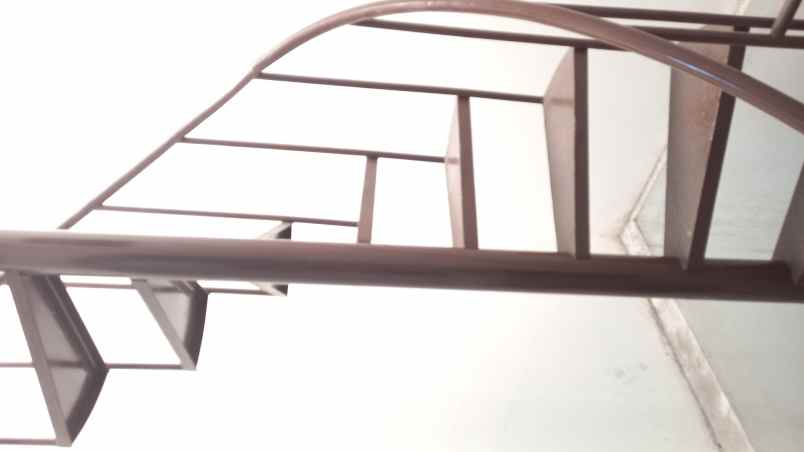 dijual rumah jln gondang dia menteng