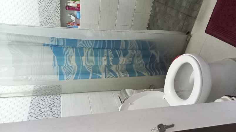 dijual rumah jln gondang dia menteng