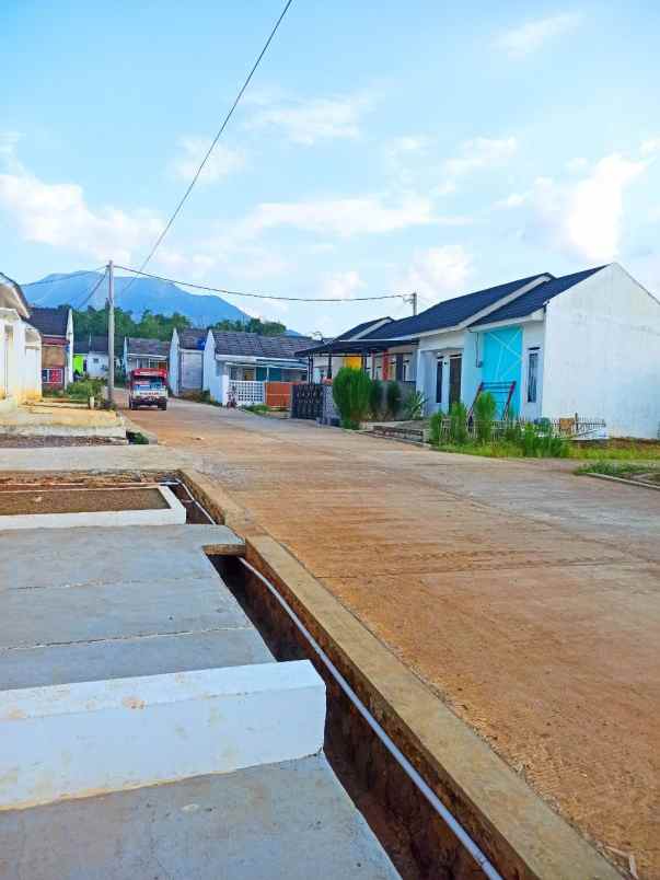 dijual rumah jln rancajigang