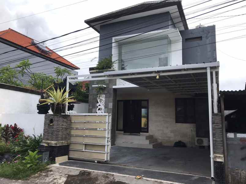 dijual rumah jln tukad pakrisan