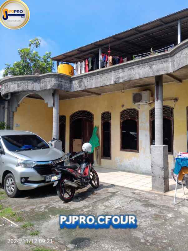 dijual rumah kaliabang
