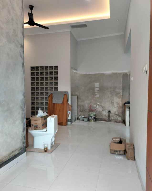 dijual rumah kalitirto