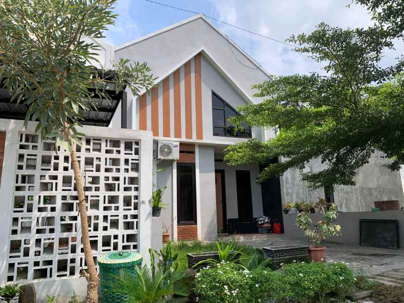 dijual rumah kalitirto kec berbah