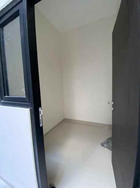 dijual rumah karah agung