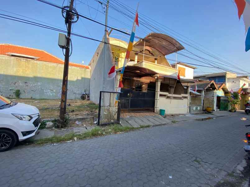 dijual rumah karang asem
