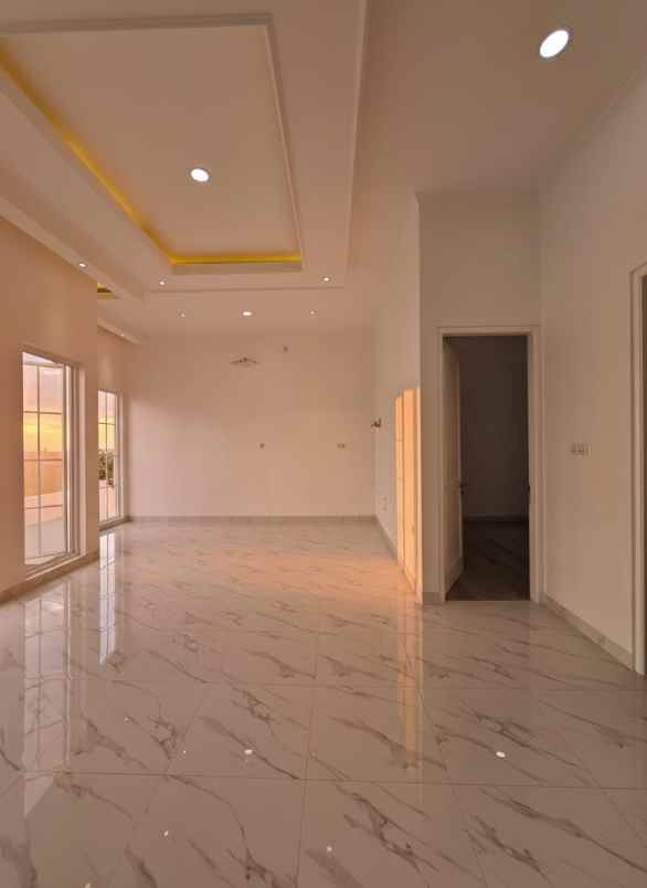 dijual rumah kayu putih jakarta timur