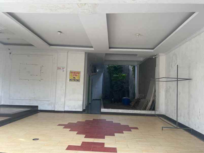 dijual rumah kda batam center