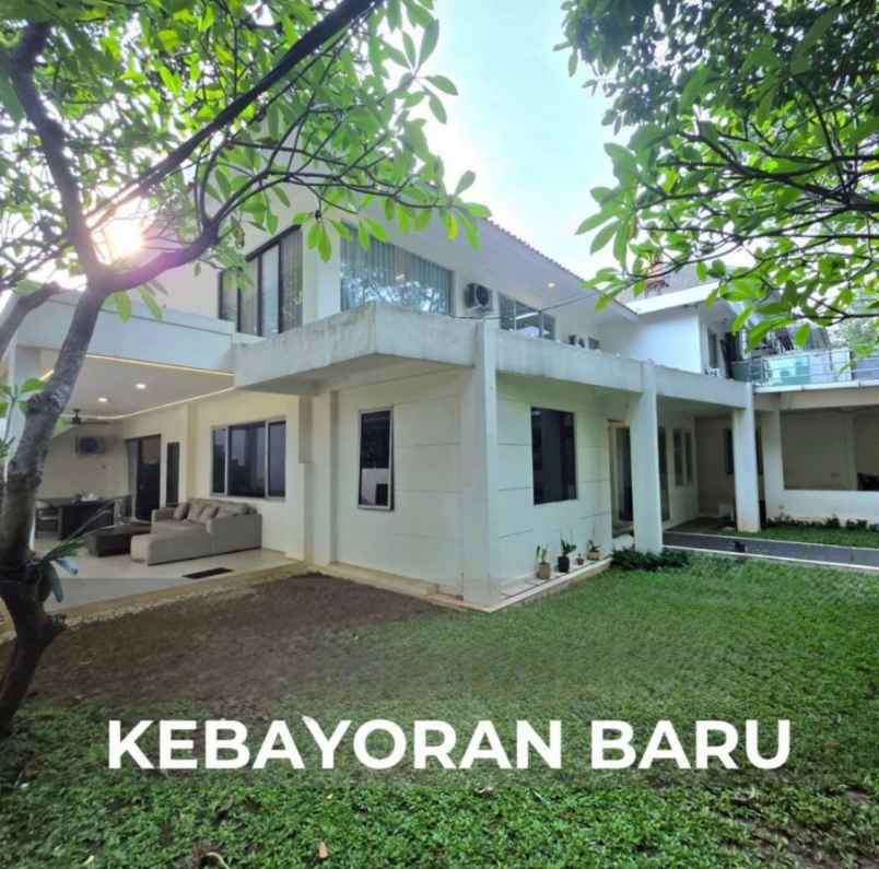 dijual rumah kebayoran baru