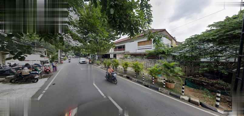 dijual rumah kebon baru