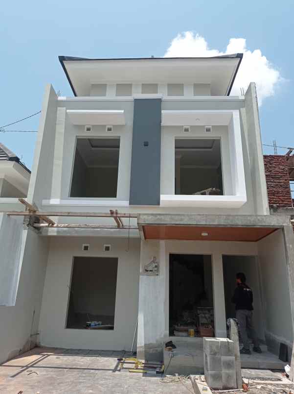 dijual rumah kebondalem kidul prambanan