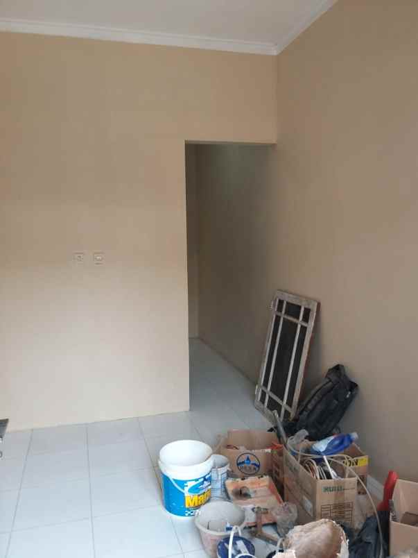 dijual rumah kec pancoran mas kota