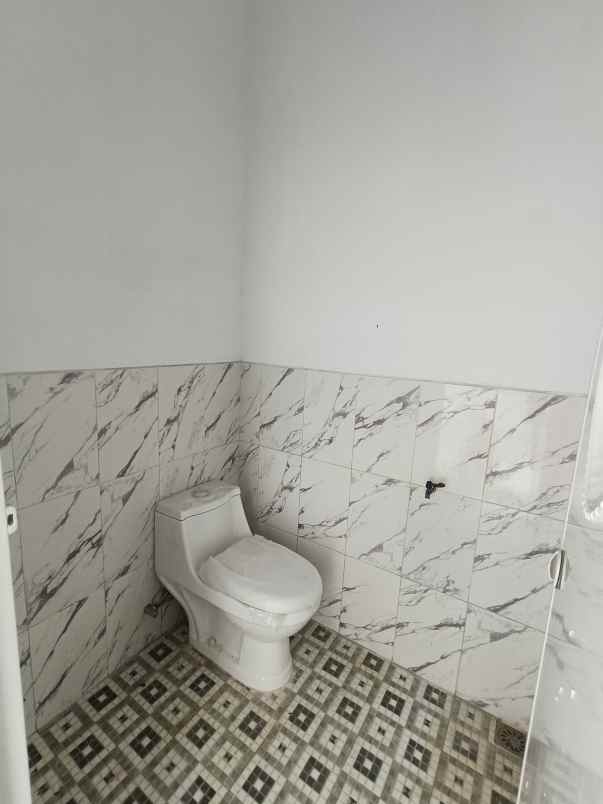 dijual rumah kedungrejo pakis malang