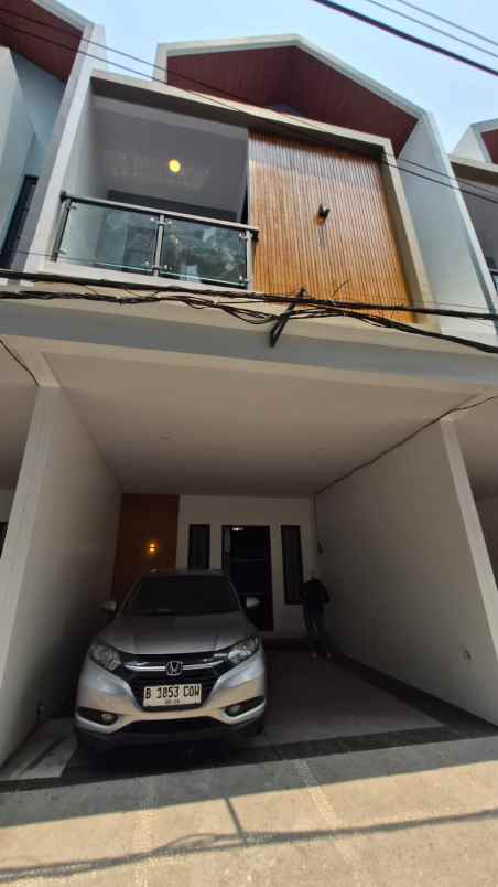 dijual rumah kemayoran