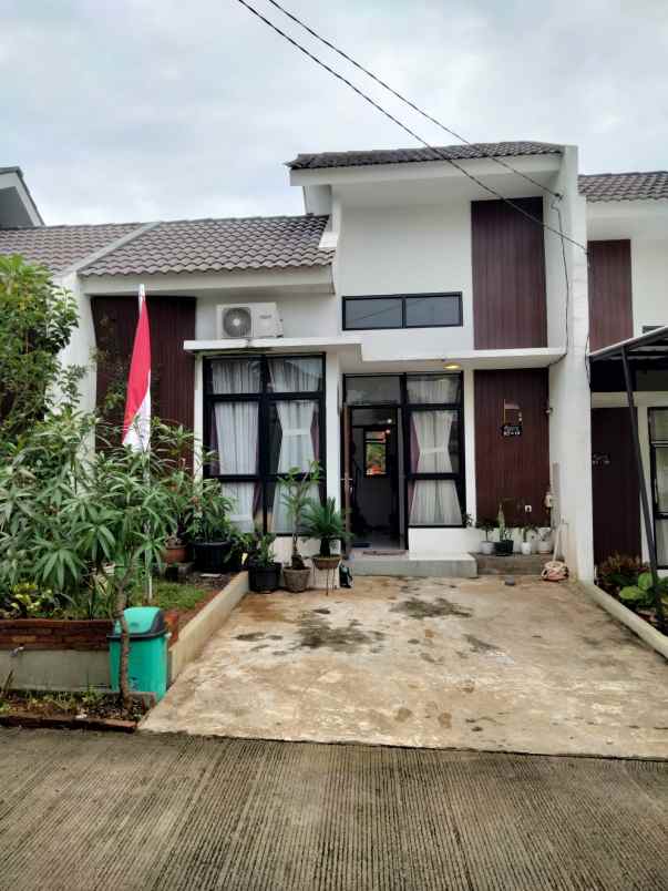 dijual rumah kierana indah residence 2