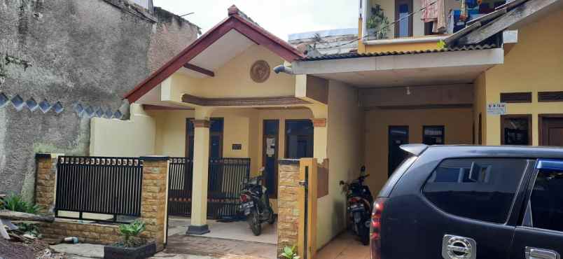 dijual rumah komp sanggar mas lestari