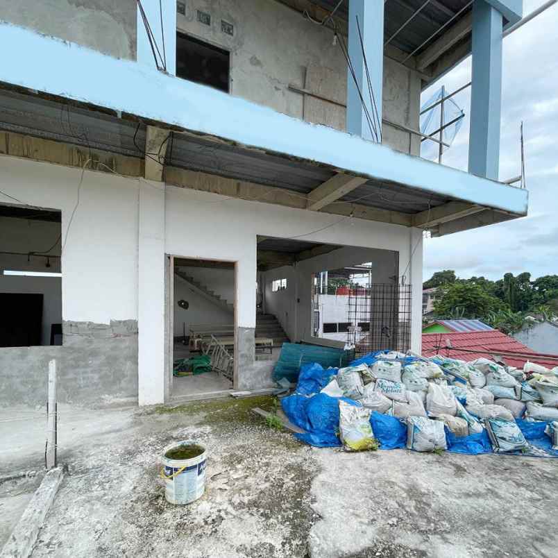 dijual rumah komplek bumi rengganis