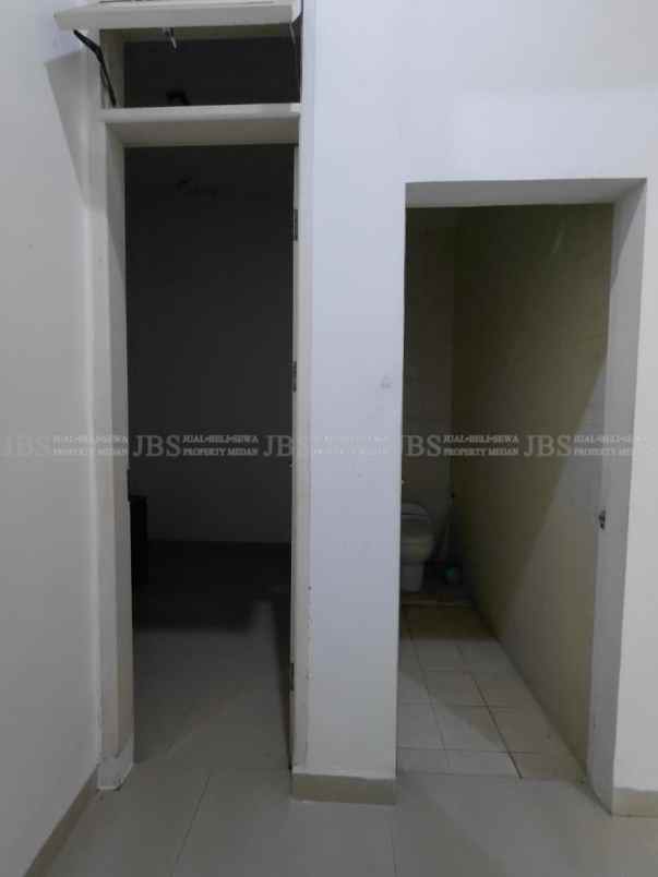 dijual rumah komplek citra garden